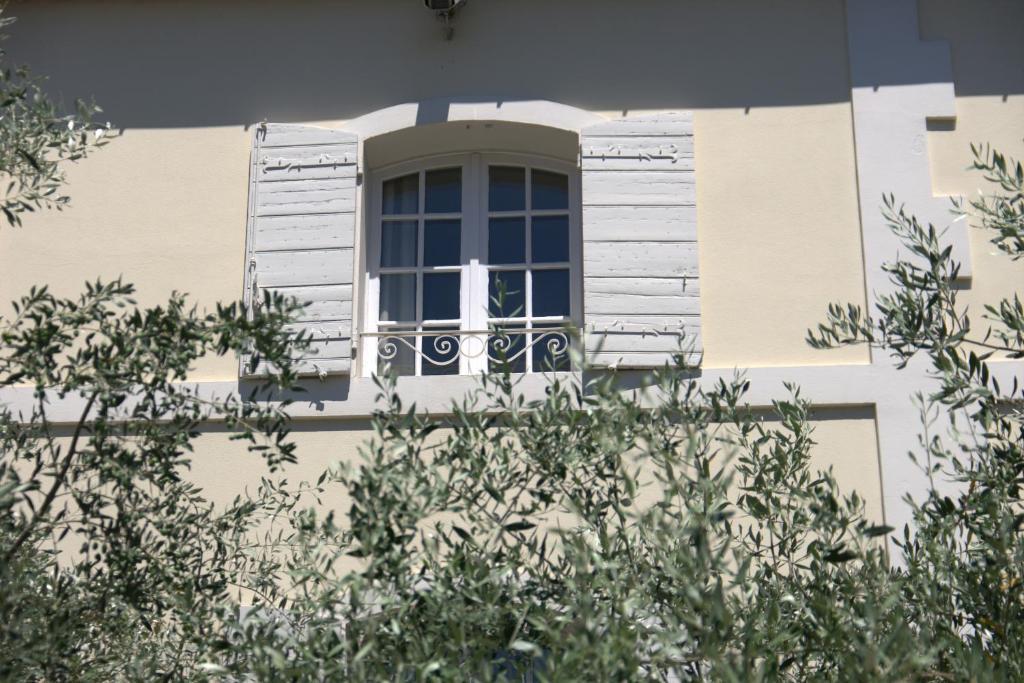 Hotel Du Cheval Blanc Saint-Rémy-de-Provence Eksteriør billede